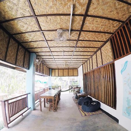 Tres Islas Hostel Генерал-Луна Экстерьер фото