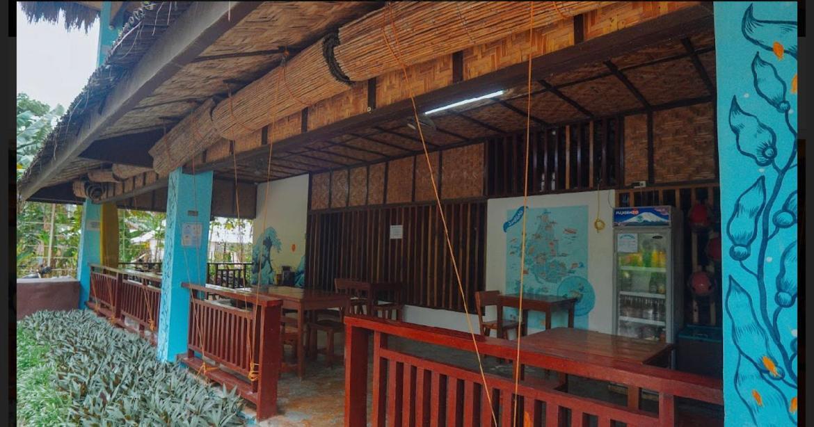Tres Islas Hostel Генерал-Луна Экстерьер фото