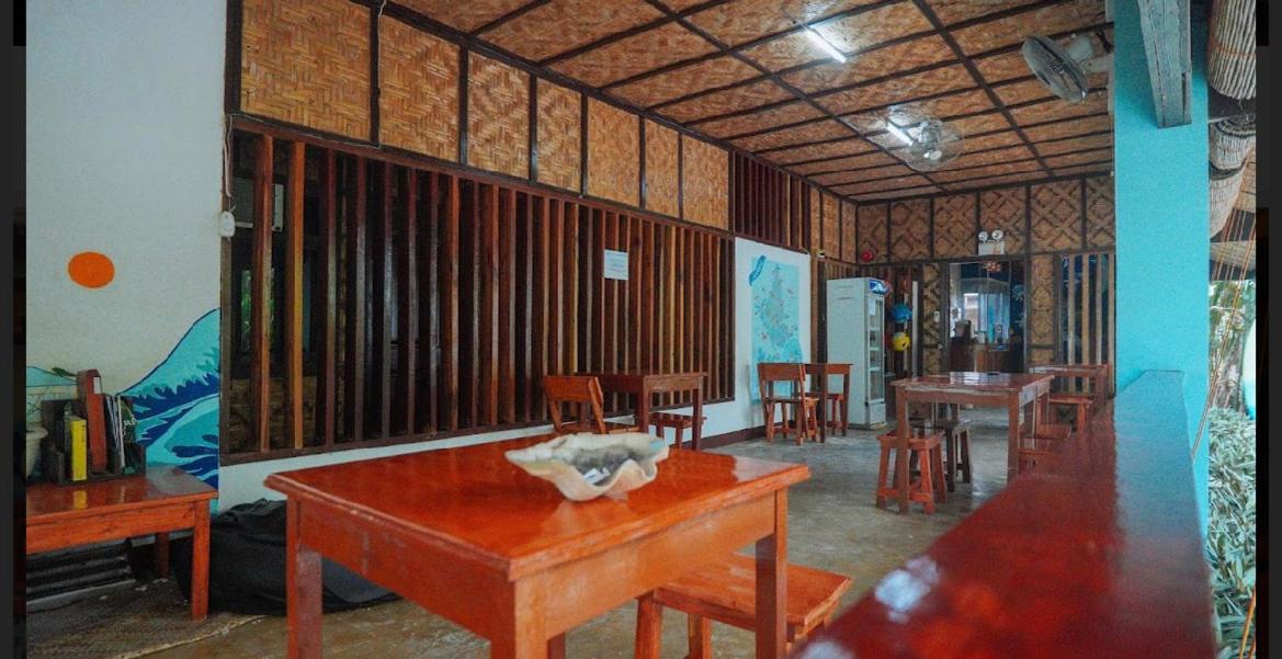 Tres Islas Hostel Генерал-Луна Экстерьер фото