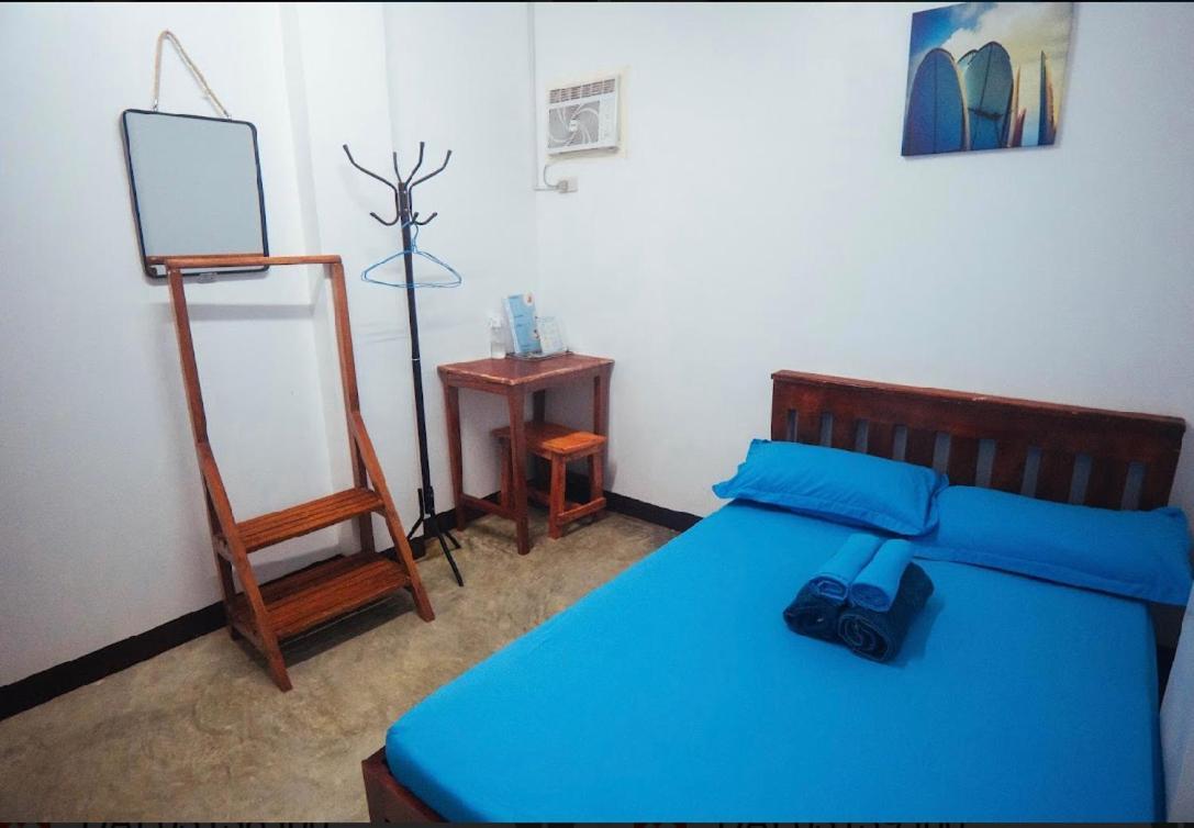 Tres Islas Hostel Генерал-Луна Экстерьер фото