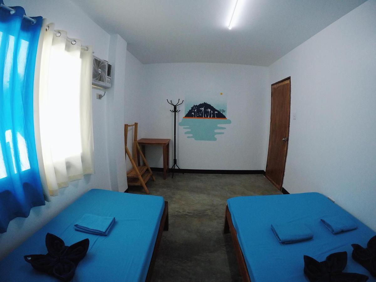 Tres Islas Hostel Генерал-Луна Экстерьер фото