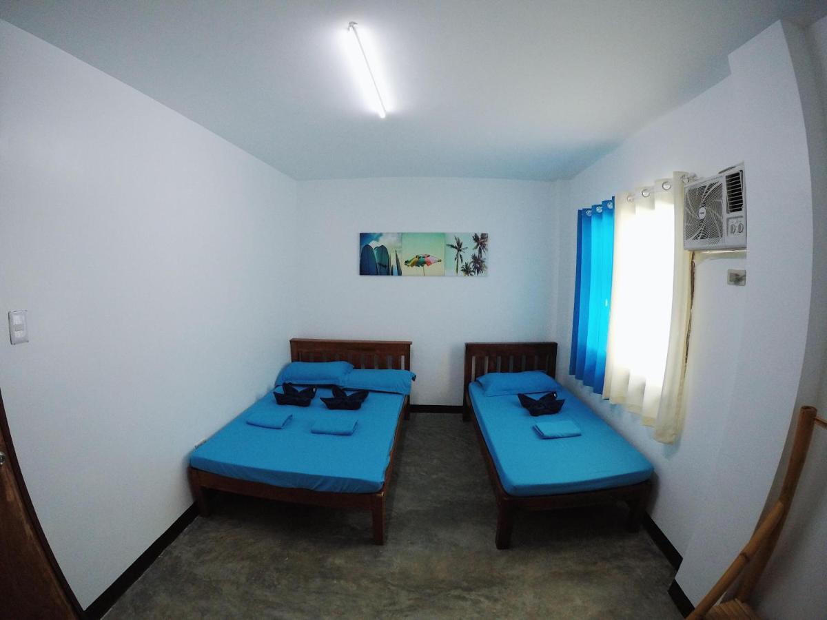 Tres Islas Hostel Генерал-Луна Экстерьер фото